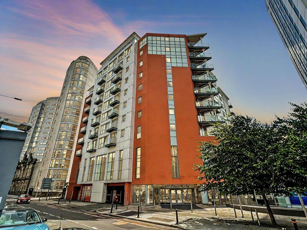 Property photo 1 of 16 Meridian Plaza