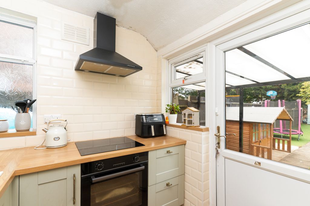 Property photo 2 of 30 1137659259F588Bce67064Bf8c3Be1c5B45A0dc5.Jpg