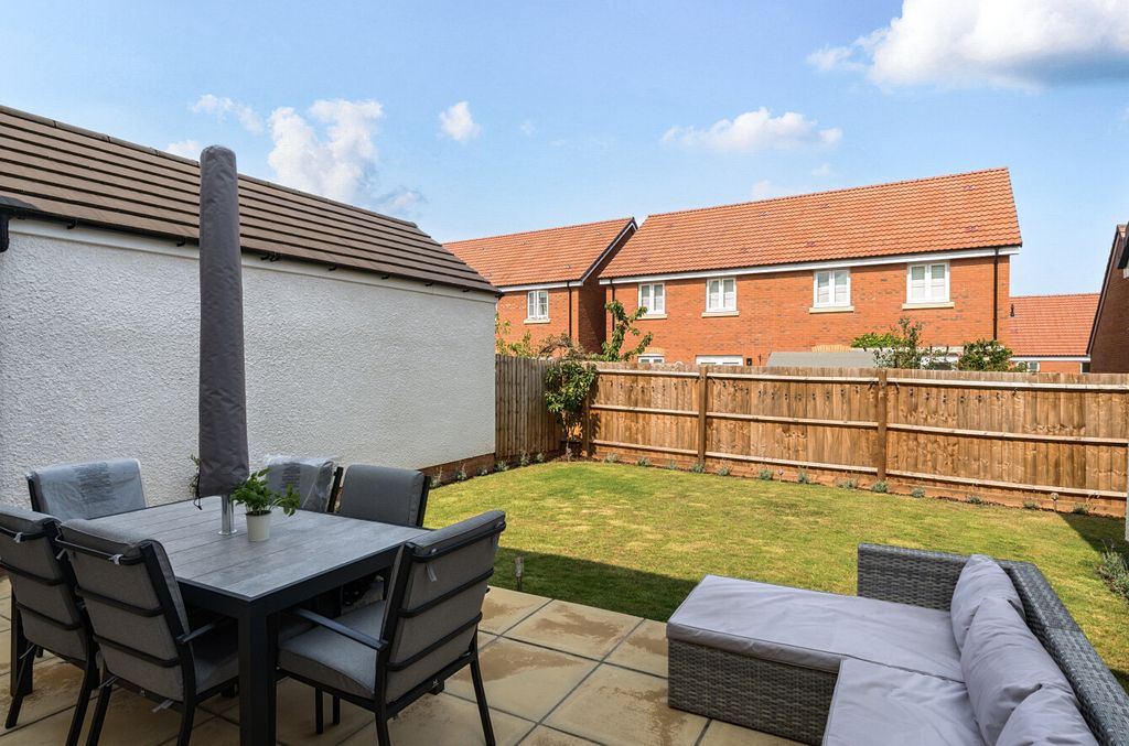 Property photo 2 of 22 Rear Garden