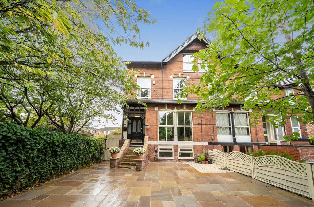 Property photo 1 of 46