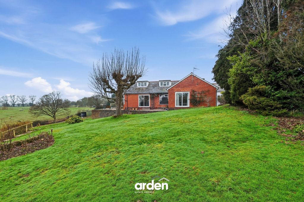 Property photo 3 of 19