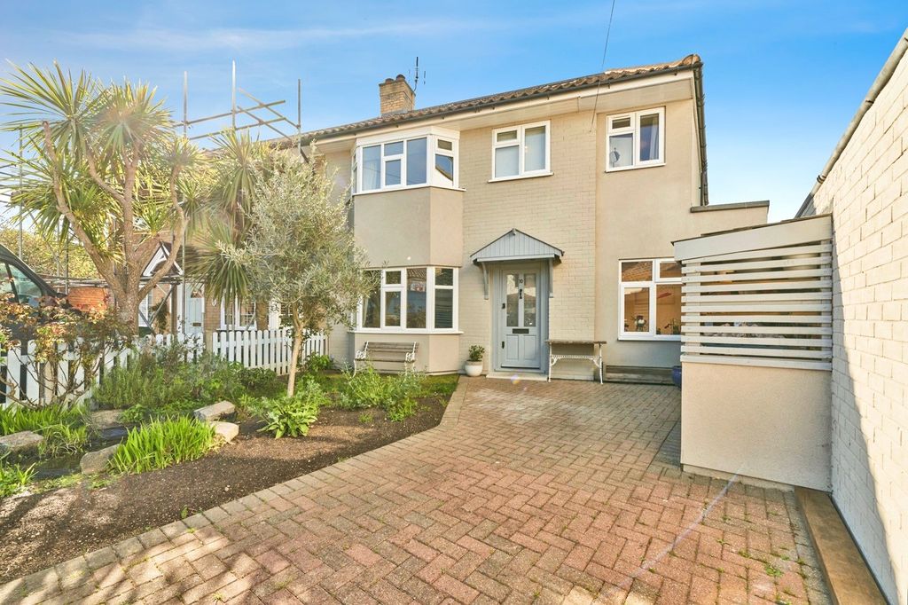 Property photo 1 of 16 Picture No. 10