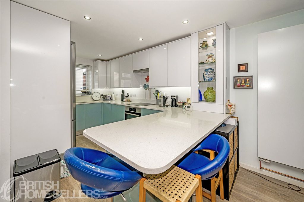 Property photo 3 of 15 Picture No. 03