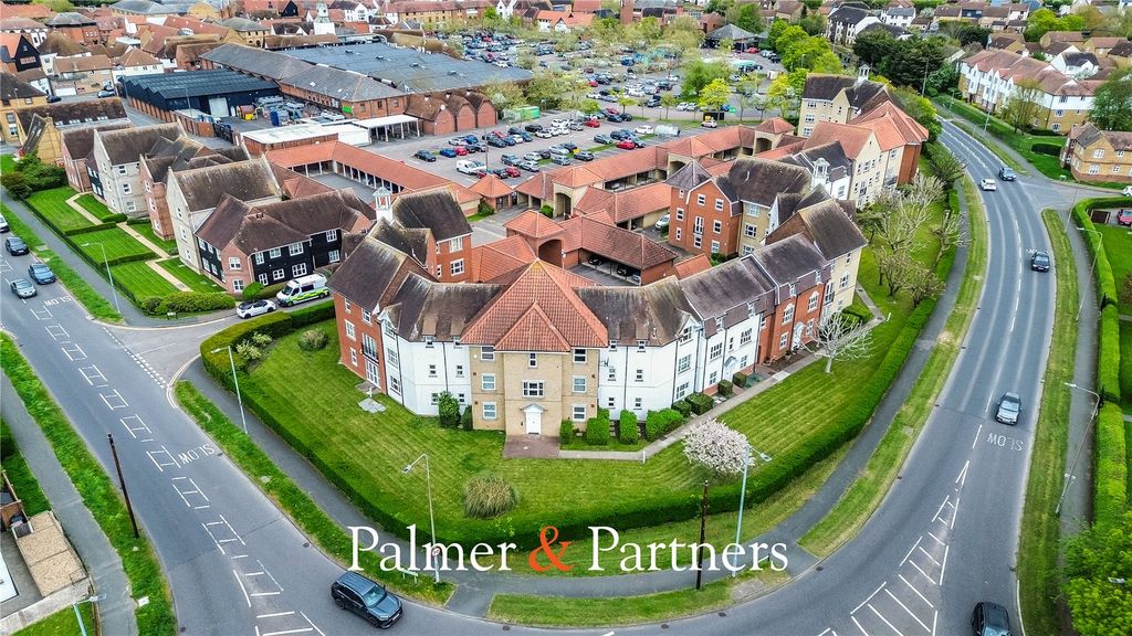 Property photo 2 of 16 Picture No. 11