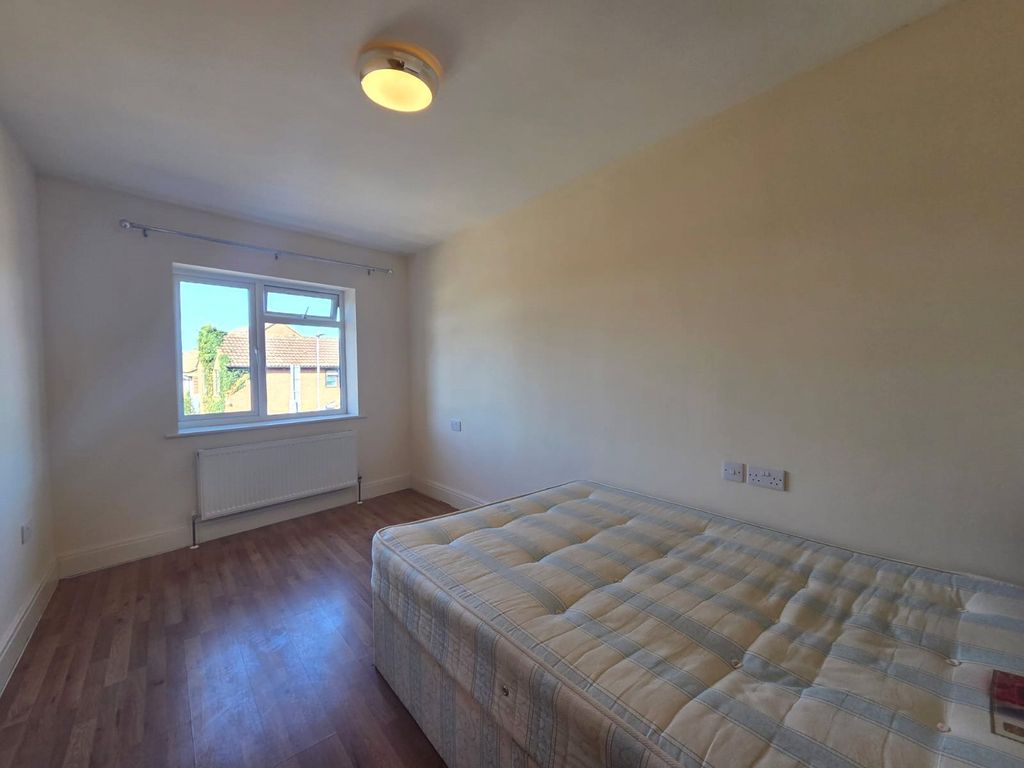 Property photo 3 of 8 Bedroom One