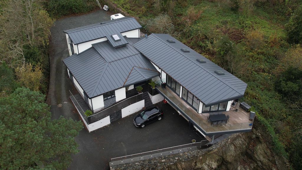 Property photo 2 of 18 Dji_0058.Mp4.00_00_22_49.Still003.Png