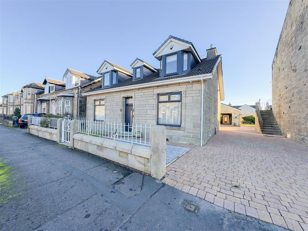 Property photo 1 of 68 External