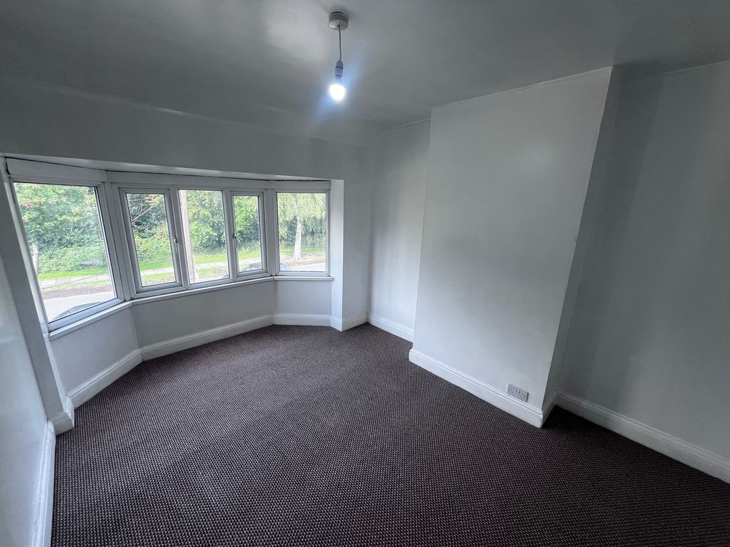 Property photo 2 of 8 Image