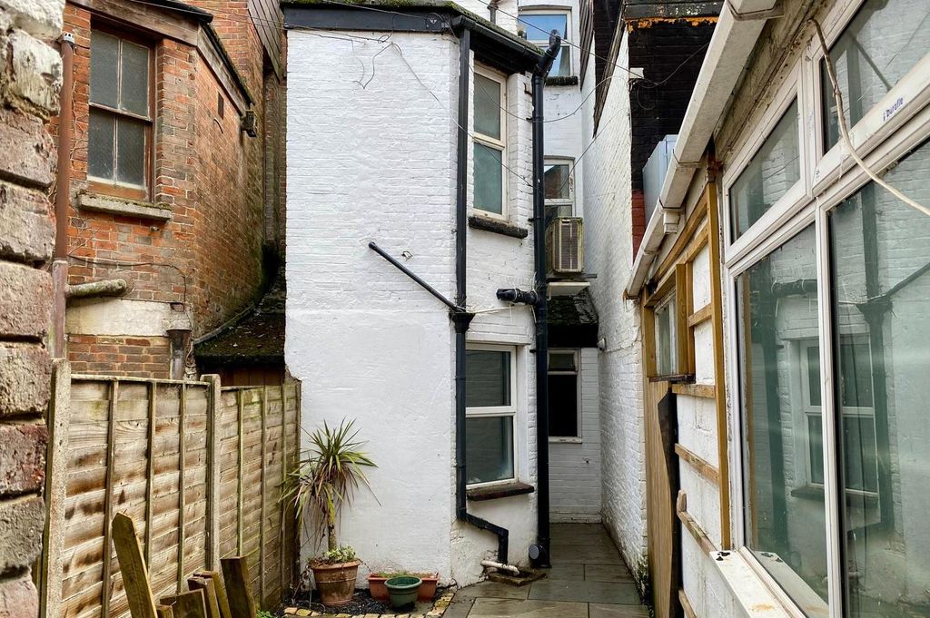 Additional image 13 of 2 bed maisonette for saleTown Centre, Ringwood BH24