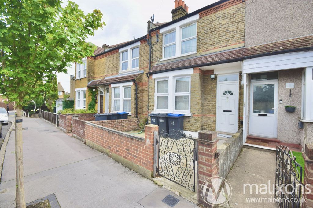 Property photo 3 of 10