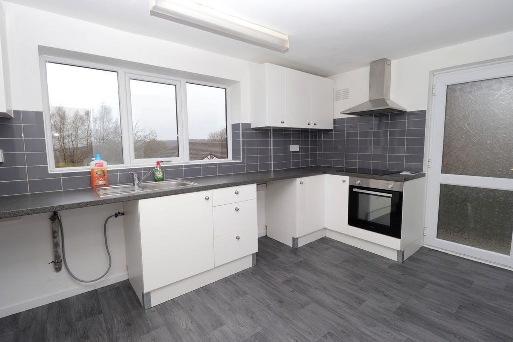 Property photo 2 of 22 Breakfast Kitchen