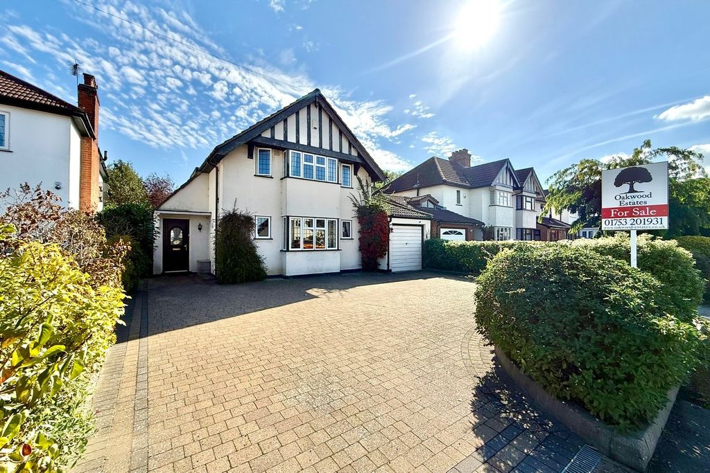 Property photo 1 of 30