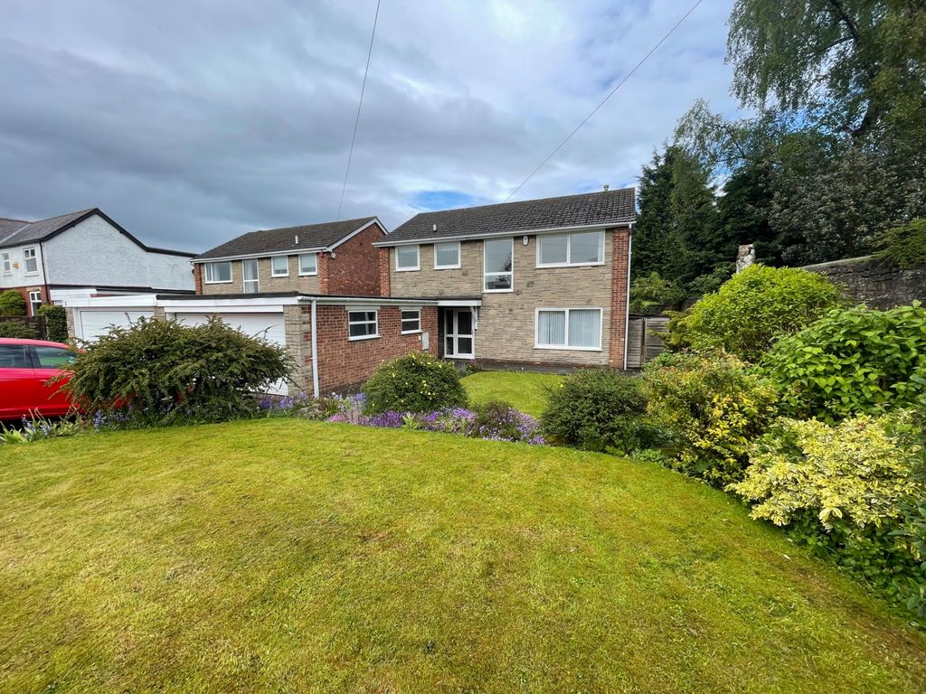 Property photo 1 of 19 Photo 11