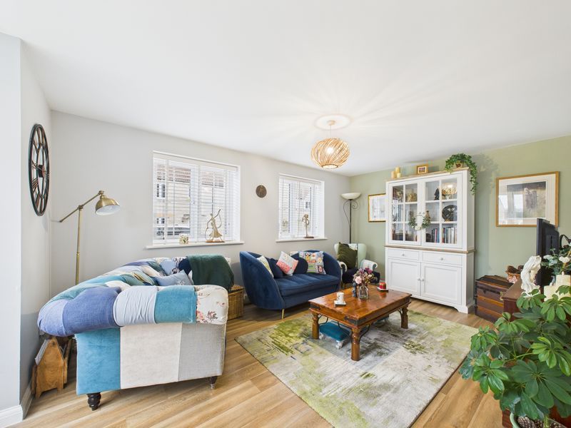 Property photo 2 of 19 Photo 1