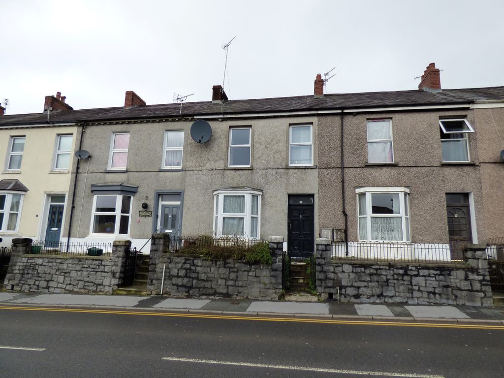 Property photo 1 of 20 P1030020