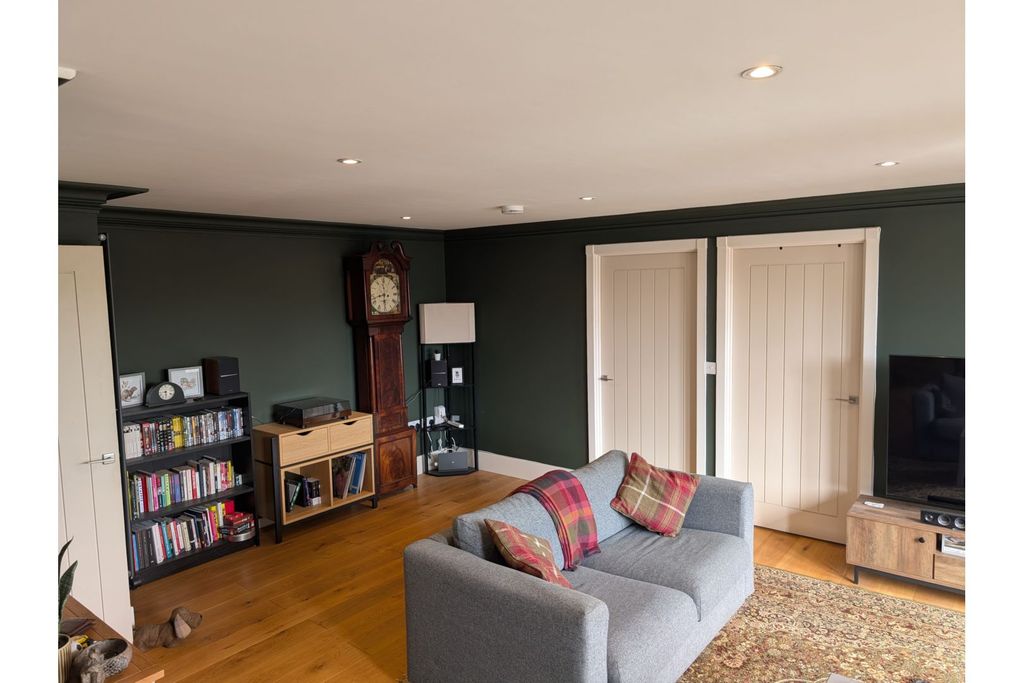 Property photo 2 of 9 Open Plan Living