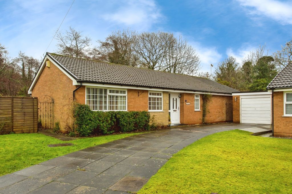 Property photo 1 of 17 Front