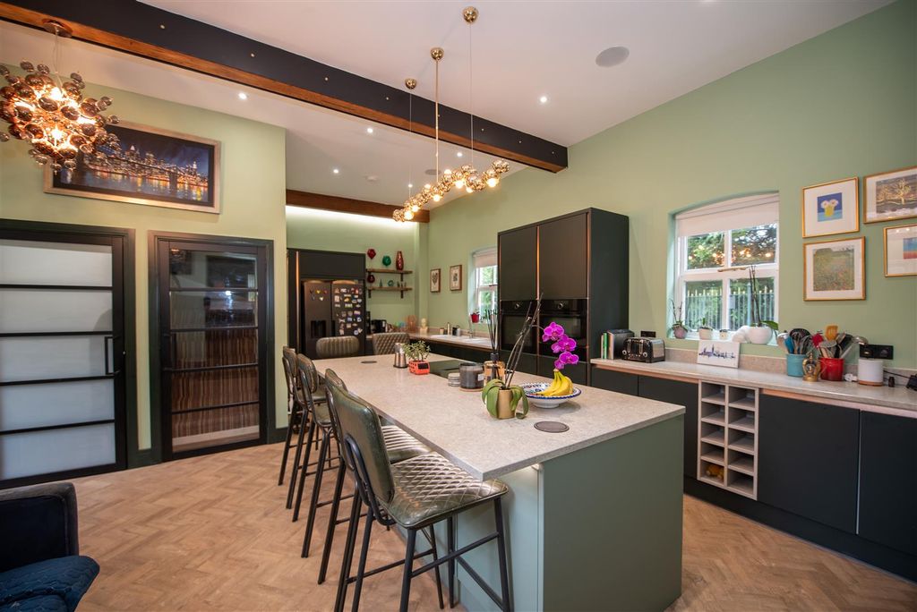 Property photo 2 of 20 Open Plan Kitchen/Diner/Breakfast Room