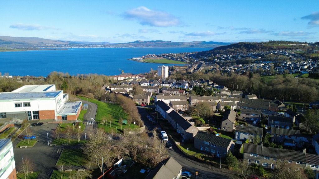 Property photo 3 of 28