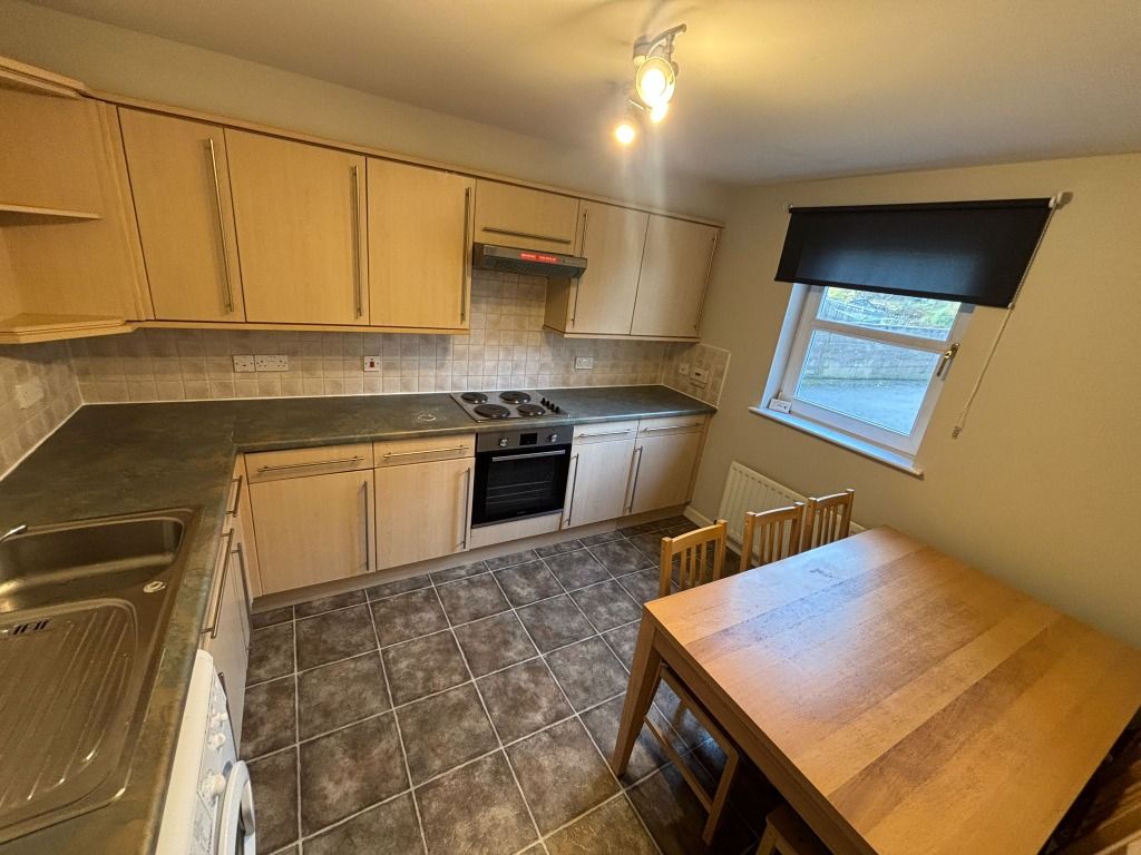 Property photo 3 of 9 Photo 3