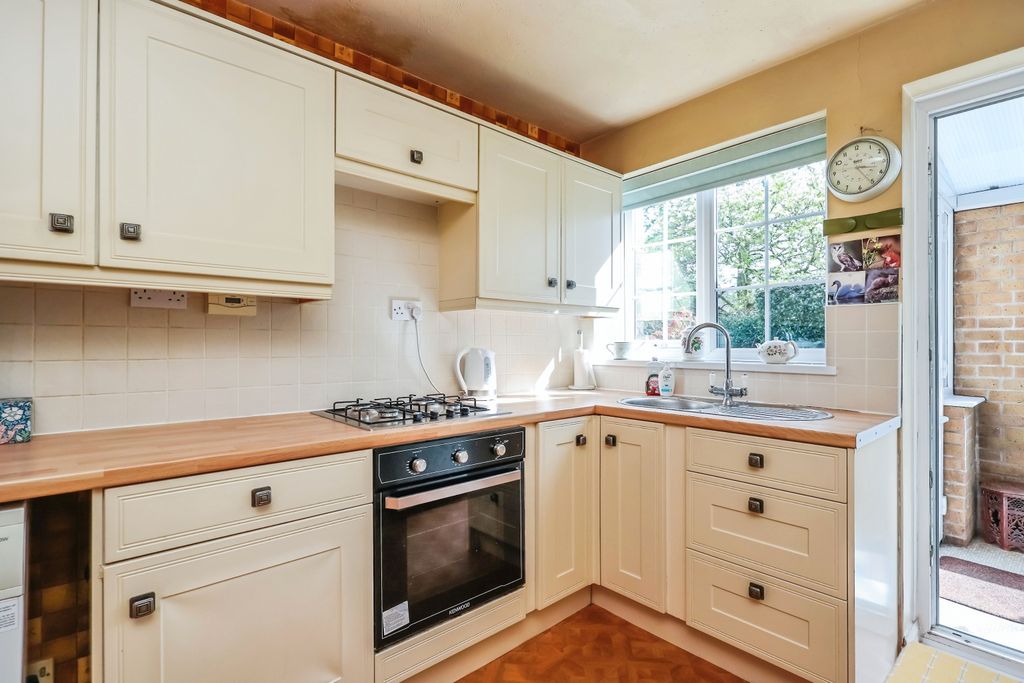 Property photo 2 of 15
