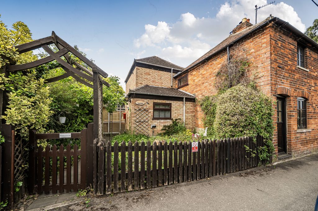 Property photo 3 of 22