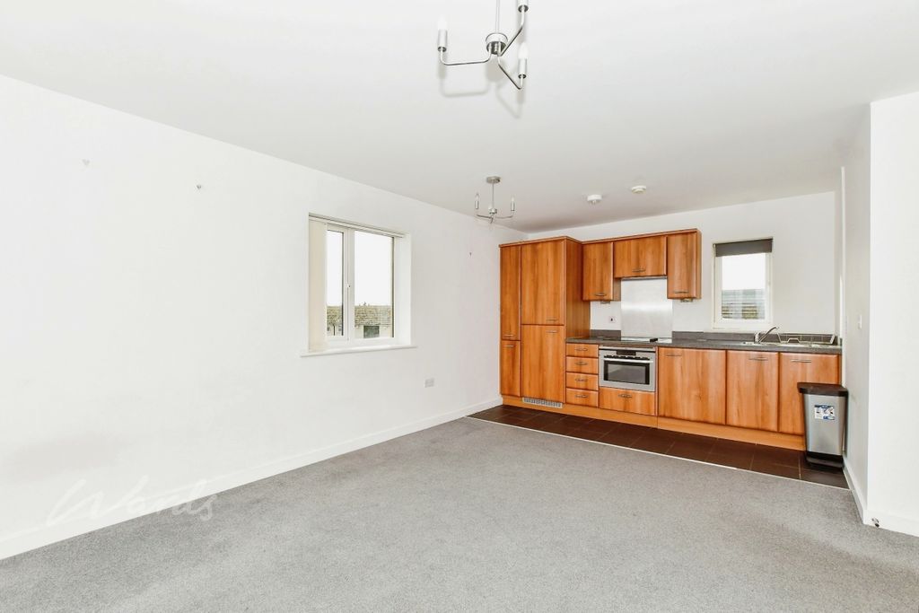 Property photo 2 of 7 Meridian Kitchen Use