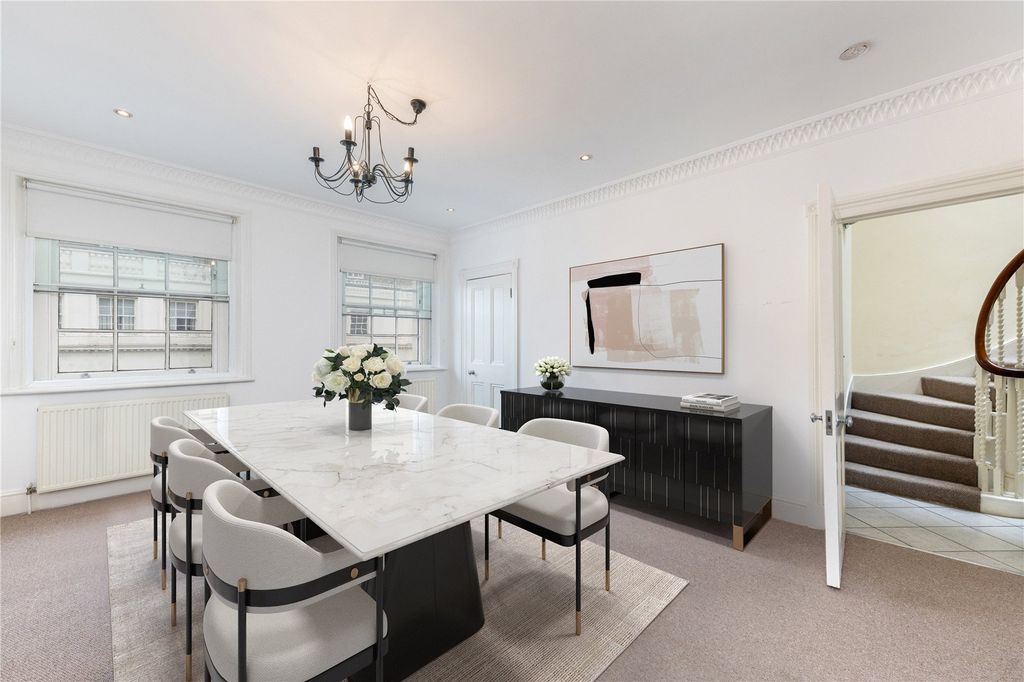 Property photo 2 of 8 Picture No. 30