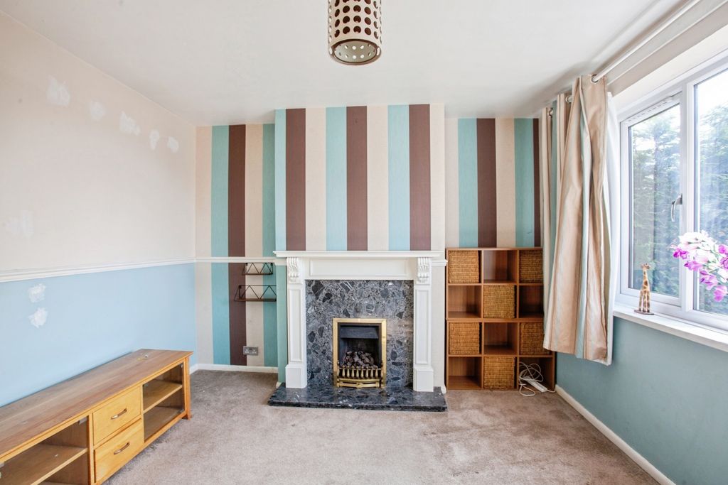 Property photo 3 of 17 Pbox-Img.Jpg