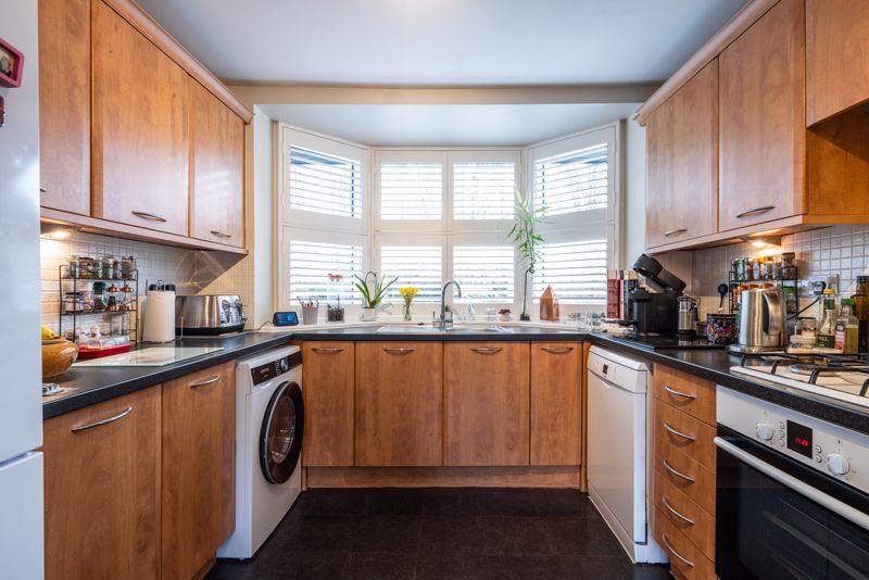 Property photo 2 of 27 Kitchen