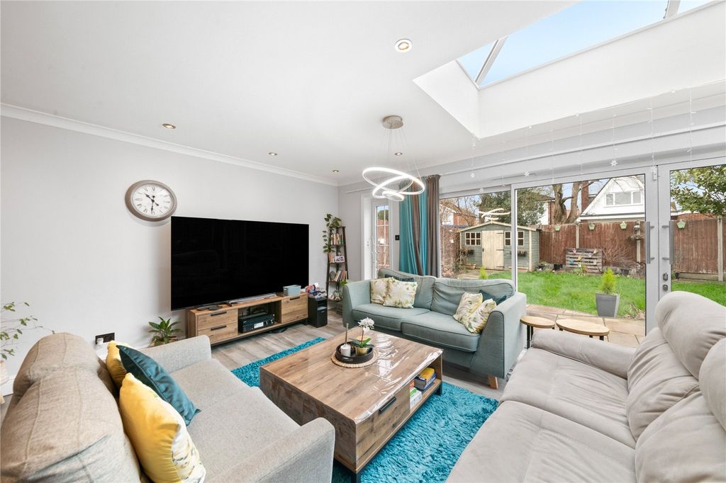 Property photo 3 of 17 Picture No. 04