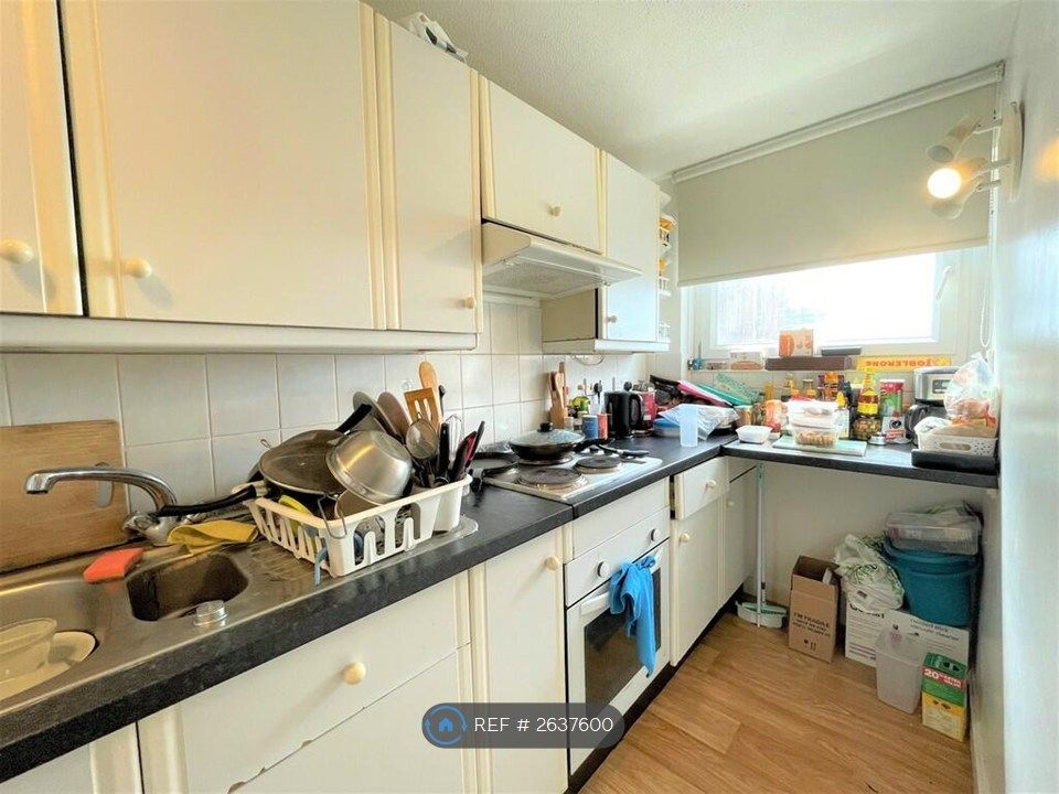 Property photo 3 of 5