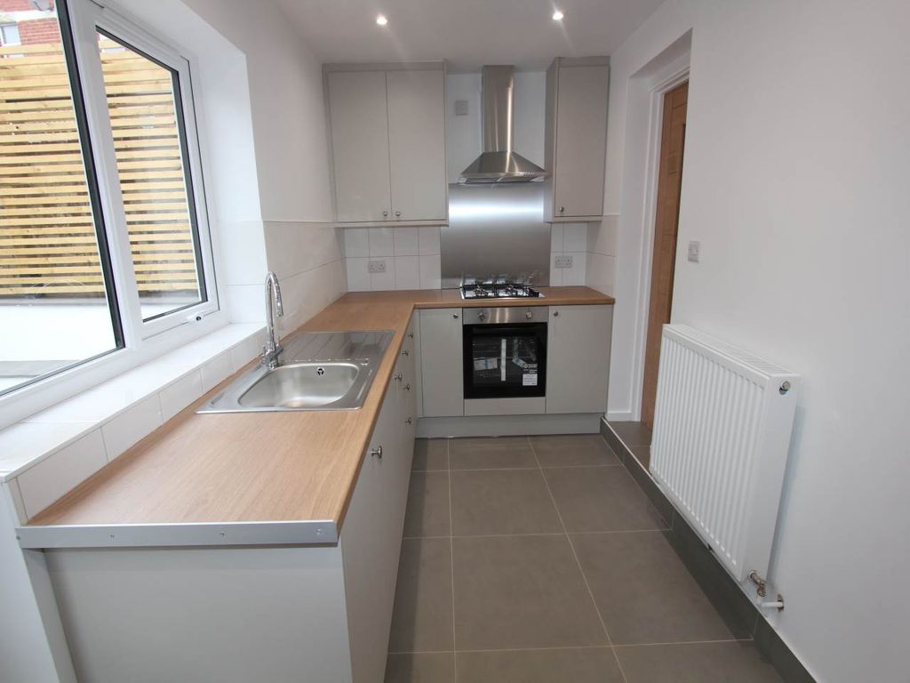Property photo 2 of 13 Kitchen
