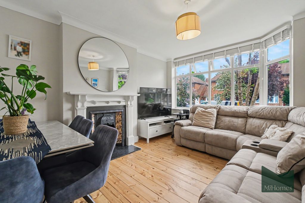Property photo 2 of 15