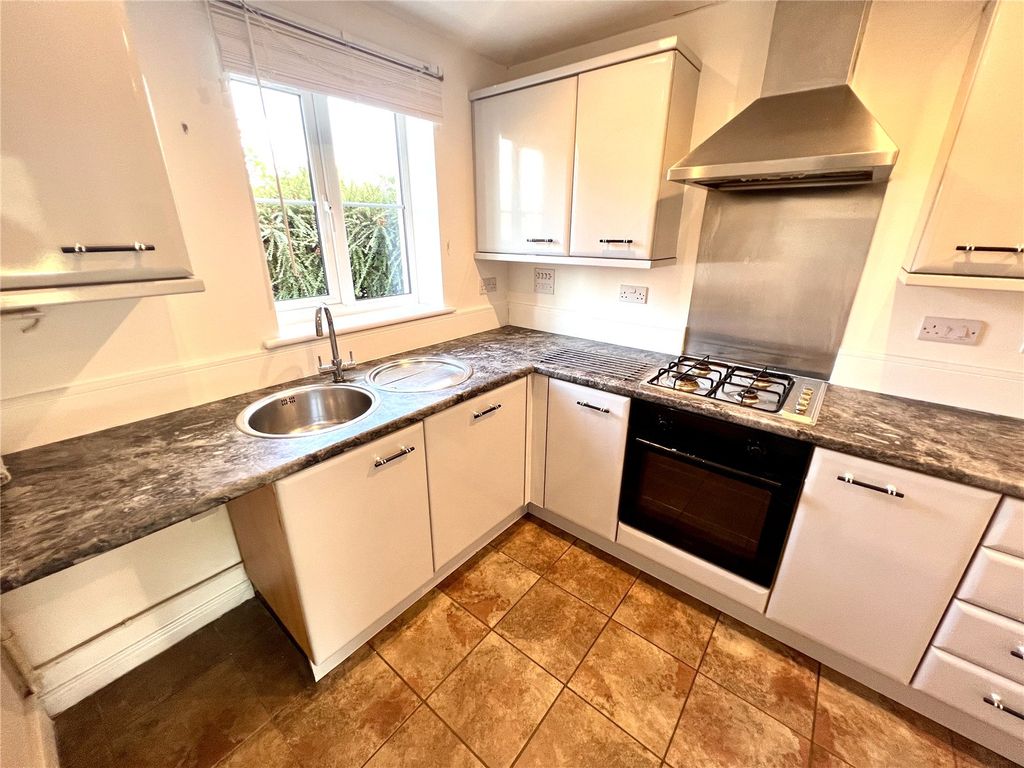 Property photo 2 of 14 Picture No. 05