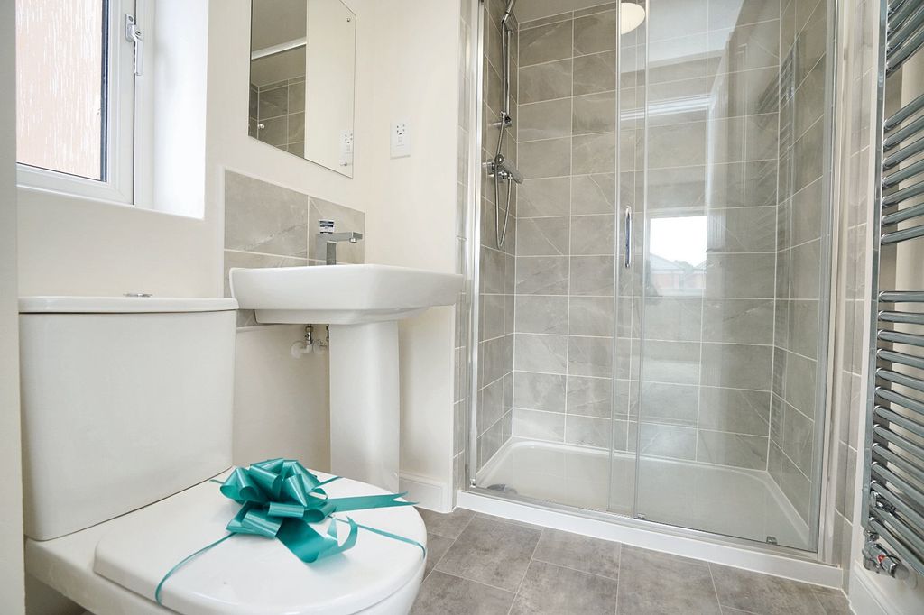 Additional image 10 of 4 bed end terrace house to rentWhite Lias Way, Upper Lighthorne, Leamington Spa, Warwickshire CV33