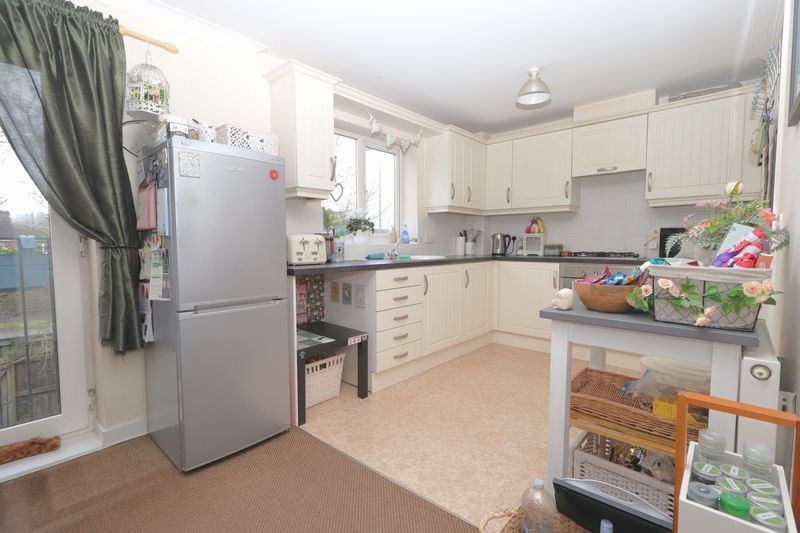 Property photo 3 of 26 Dining Kitchen (First Floor)