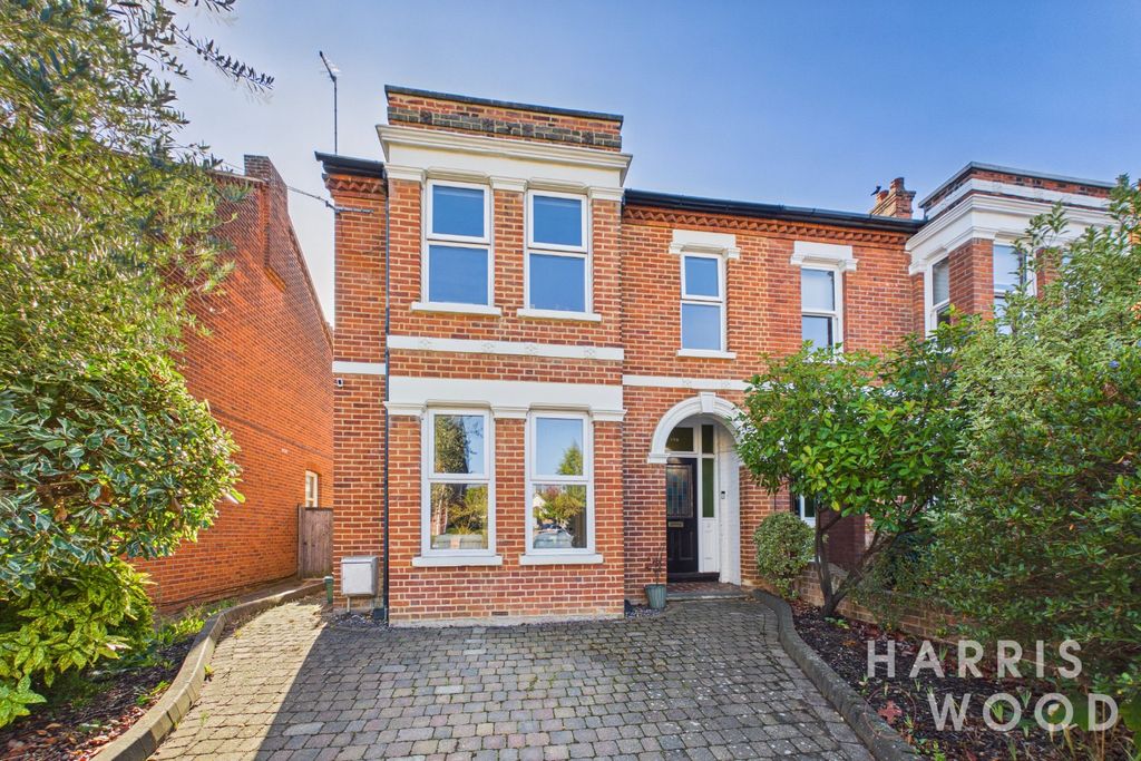 Property photo 1 of 33 5546481
