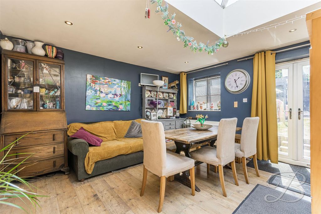 Property photo 3 of 32 Ccltd-7.Jpg