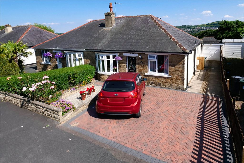 Property photo 1 of 19 Picture No. 18