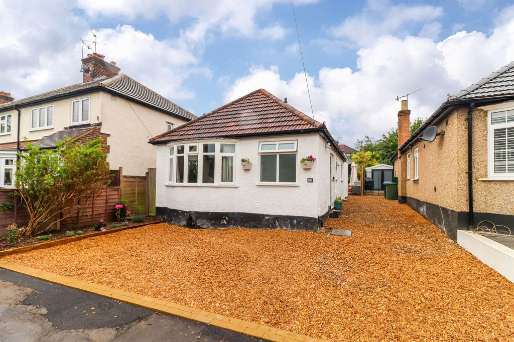 Property photo 1 of 24