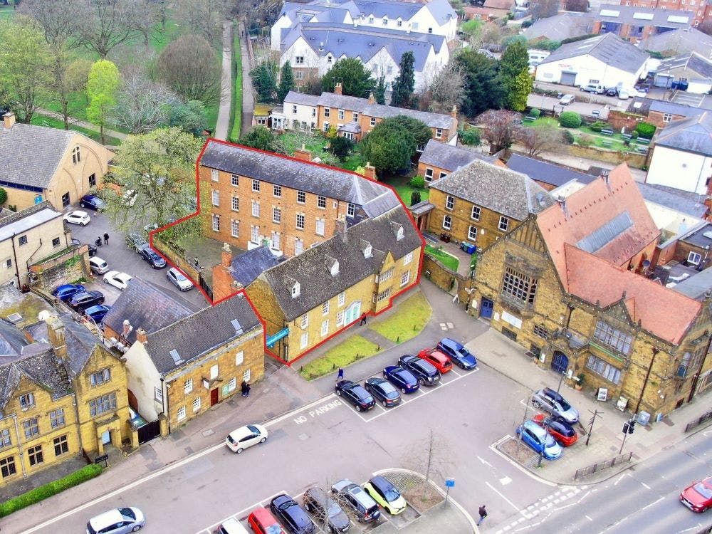 Property photo 1 of 14 21 Horse Fair Edged.Jpg