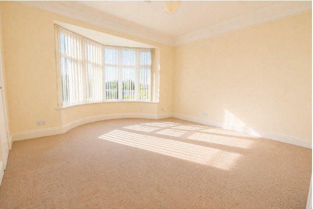 Property photo 2 of 5 Picture No. 04