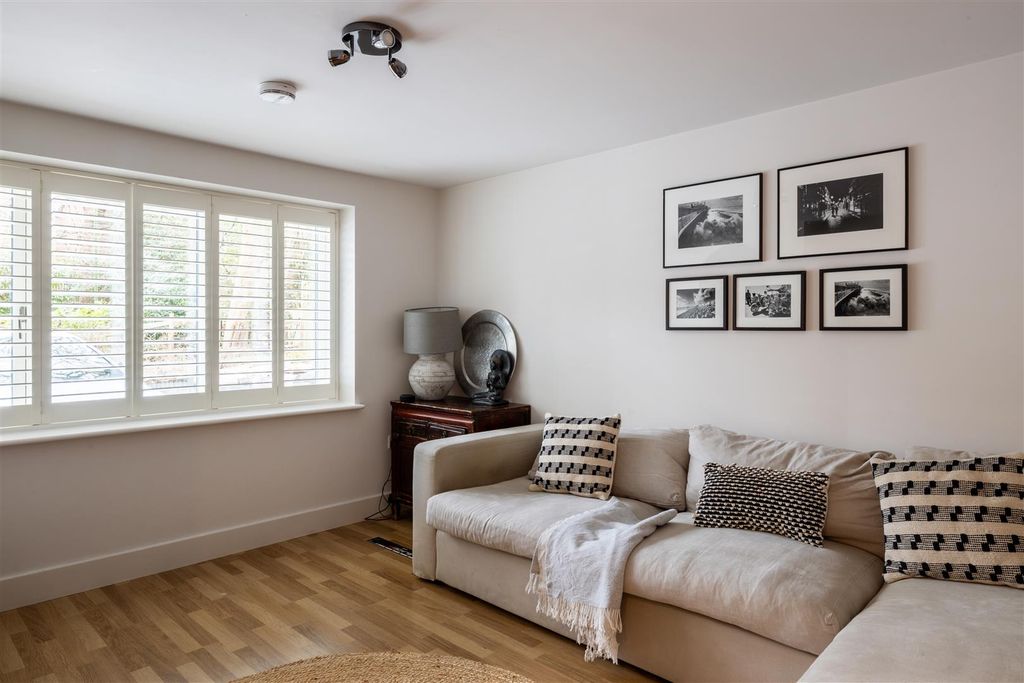Additional image 18 of 6 bed detached house for saleHigh Beech Lane, Lindfield RH16
