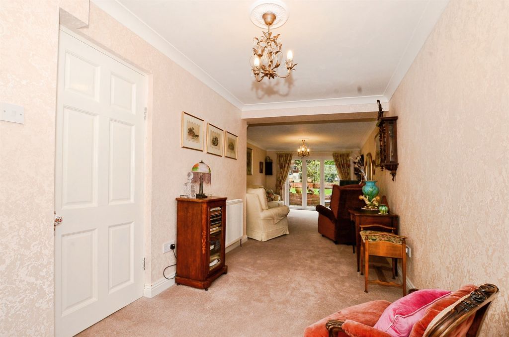 Property photo 3 of 22