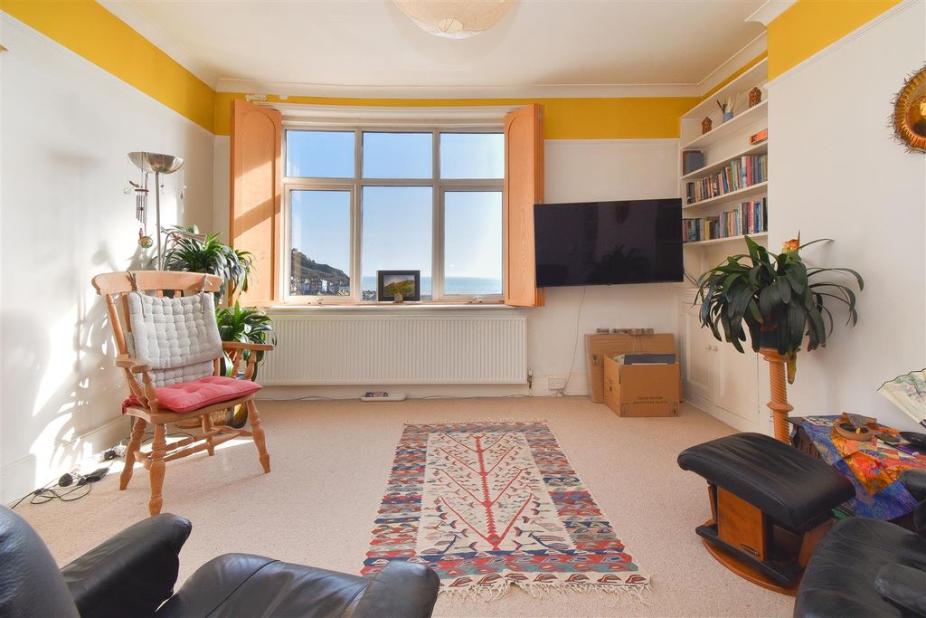 Property photo 3 of 15 Living Room