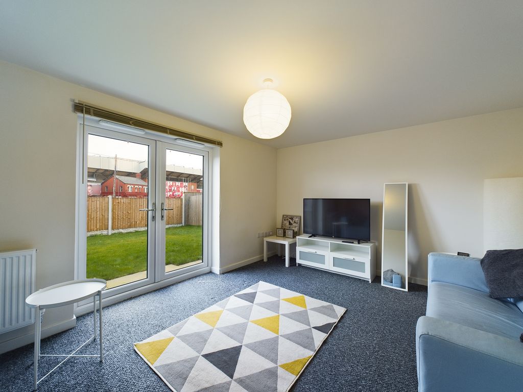 Property photo 2 of 11