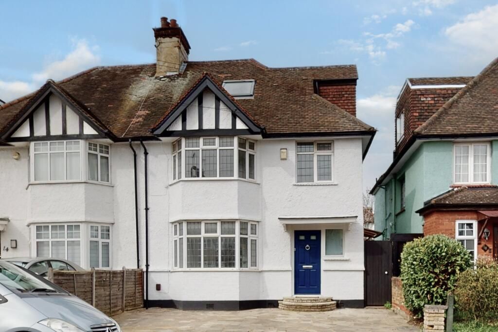 Property photo 1 of 11