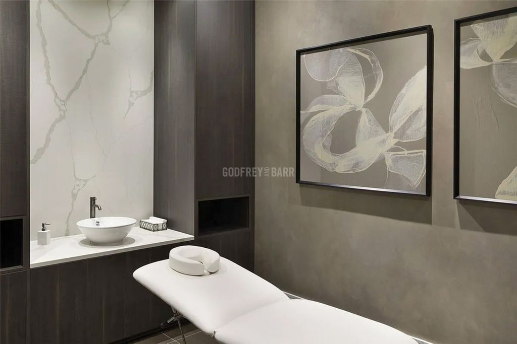 Additional image 16 of 2 bed flat to rentBeech Hill, Hadley Wood EN4