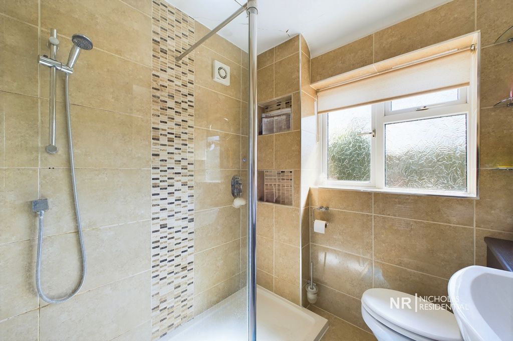 Property photo 2 of 21 Shower Room